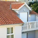 شقة In With Sea View, Terrace, Air Conditioning, Wifi 3423-1 *