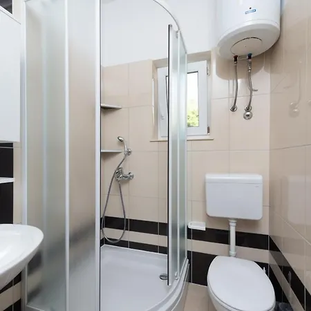 Apartmán In With Sea View, Terrace, Air Conditioning, Wifi 3423-1 *